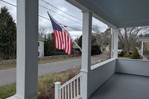 7 Akin St, Dartmouth, MA 02748 - Photo 3