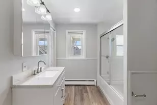 7 Hawthorne St, Everett, MA 02149 - Photo 5