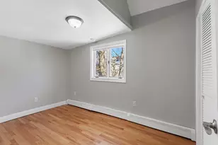 7 Hawthorne St, Everett, MA 02149 - Photo 9