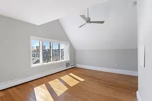 7 Hawthorne St, Everett, MA 02149 - Photo 17