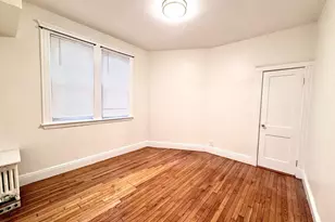 28 Sidlaw Rd, Boston, MA 02135 - Photo 3