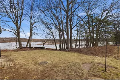 23 Sterling St, Chicopee, MA 01020 - Photo 29