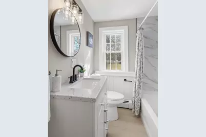 23 Sterling St, Chicopee, MA 01020 - Photo 11