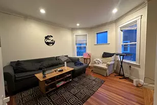 95 Calumet, Boston, MA 02120 - Photo 3