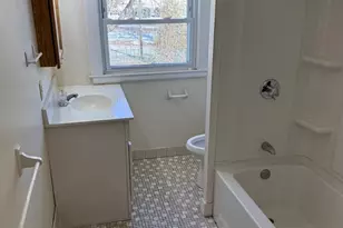 96 Plymouth St, Abington, MA 02351 - Photo 5