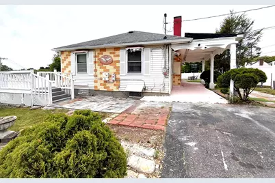 1 Rockland Road Ct, Auburn, MA 01501 - Photo 3