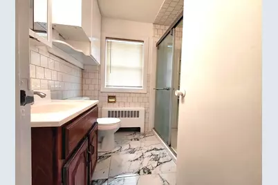 1 Rockland Road Ct, Auburn, MA 01501 - Photo 5