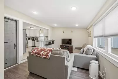 676 Chapin St, Ludlow, MA 01056 - Photo 7