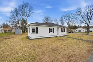 676 Chapin St, Ludlow, MA 01056 - Photo 27