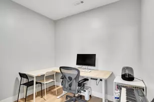 191 Washington Steet, Boston, MA 02135 - Photo 15