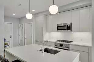 191 Washington Steet, Boston, MA 02135 - Photo 11