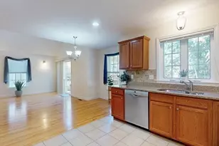 31 Enaya Cir, Worcester, MA 01606 - Photo 9