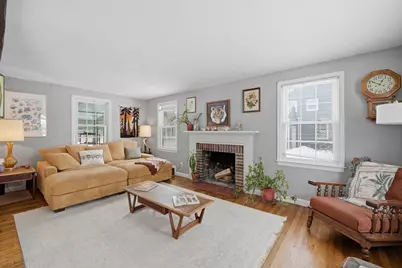 357 Maple Rd, Longmeadow, MA 01106 - Photo 3