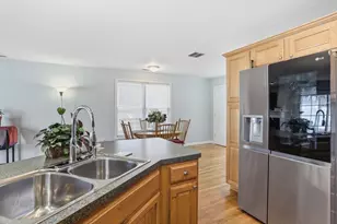 24 Farrwood Pl, Haverhill, MA 01835 - Photo 15