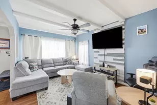 38 Willard St, New Bedford, MA 02744 - Photo 21