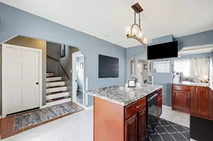 38 Willard St, New Bedford, MA 02744 - Photo 15