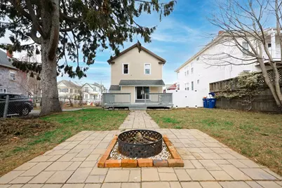 38 Willard St, New Bedford, MA 02744 - Photo 11