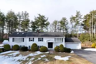 7 Randall Rd, Rochester, MA 02770 - Photo 1