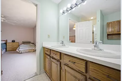 7 Ledgewood Way #8, Peabody, MA 01960 - Photo 23