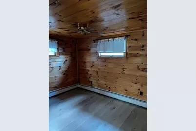 27 Carrier Ln, Sutton, MA 01590 - Photo 9