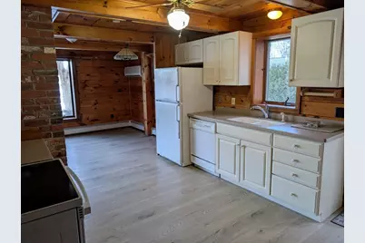 27 Carrier Ln, Sutton, MA 01590 - Photo 5