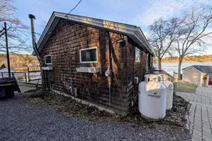 27 Carrier Ln, Sutton, MA 01590 - Photo 17