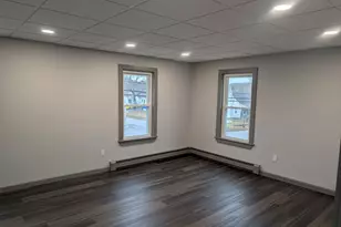 36 Main St, Sutton, MA 01590 - Photo 9