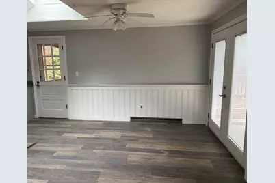 330 Pleasant St, Pembroke, MA 02359 - Photo 3