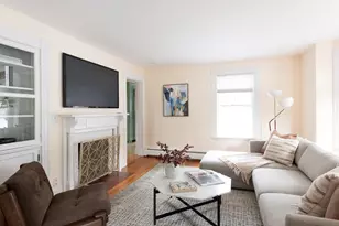 556 Wellesley St, Weston, MA 02493 - Photo 9