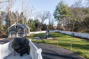 556 Wellesley St, Weston, MA 02493 - Photo 39
