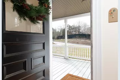 556 Wellesley Street, Weston, MA 02493 - Photo 5