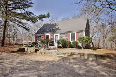 18 Windsor Drive, Edgartown, MA 02539 - Photo 1