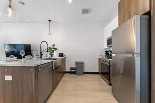 600 Broadway, Everett, MA 02149 - Photo 1