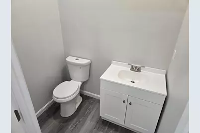 184 Howard St #A, Ludlow, MA 01056 - Photo 5