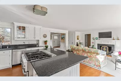 4 Pip'n Circle, Edgartown, MA 02539 - Photo 7