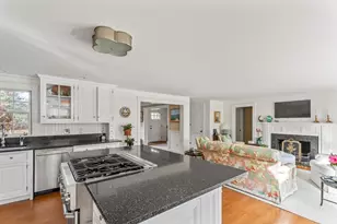4 Pip'n Circle, Edgartown, MA 02539 - Photo 7