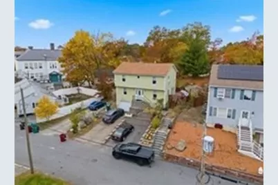 22 Juniper St, Lowell, MA 01852 - Photo 3