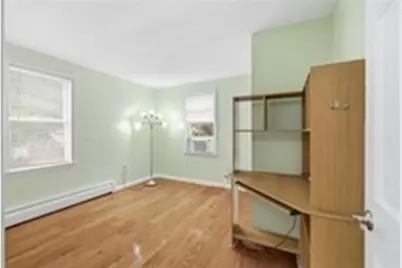 22 Juniper St, Lowell, MA 01852 - Photo 31