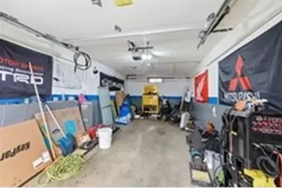 22 Juniper St, Lowell, MA 01852 - Photo 41