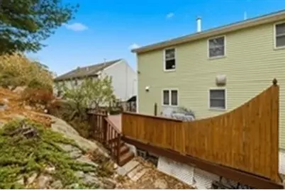 22 Juniper St, Lowell, MA 01852 - Photo 5