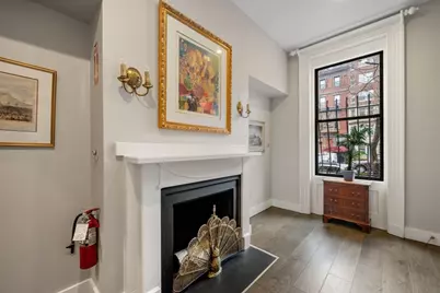 267 Beacon #2, Boston, MA 02116 - Photo 19