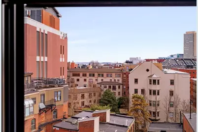 188 North #64, Boston, MA 02113 - Photo 25