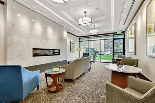6 Whittier Pl, Boston, MA 02114 - Photo 11