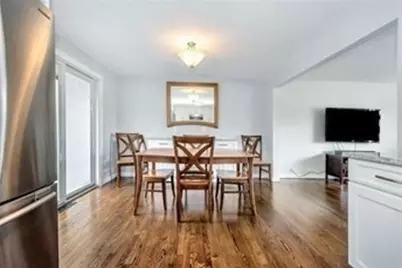 84 Valentine Rd, Northborough, MA 01532 - Photo 3