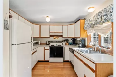 52 Windsor Drive, Edgartown, MA 02539 - Photo 3