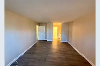 915 Edgell Rd #61, Framingham, MA 01701 - Photo 5