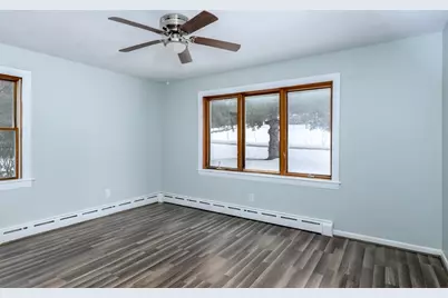 105 Railroad St, Belchertown, MA 01007 - Photo 13