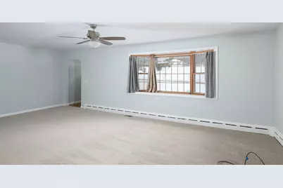 105 Railroad St, Belchertown, MA 01007 - Photo 19