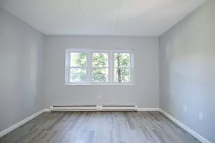 22 Maple Crest Cir, Holyoke, MA 01040 - Photo 23