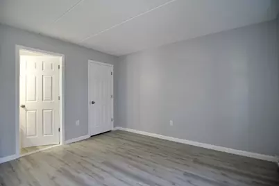 22 Maple Crest Cir #E, Holyoke, MA 01040 - Photo 27